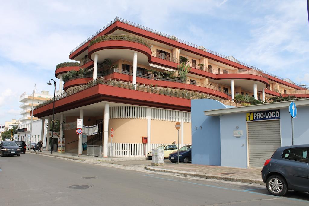 B&B Julia Gallipoli Bagian luar foto